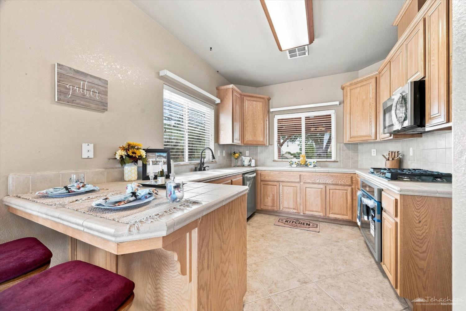 Sandpiper Court photo 17