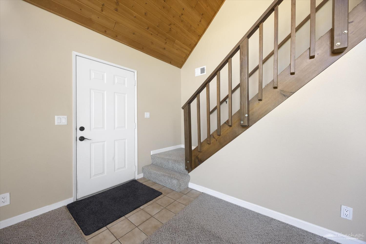 Pinedale Drive photo 10