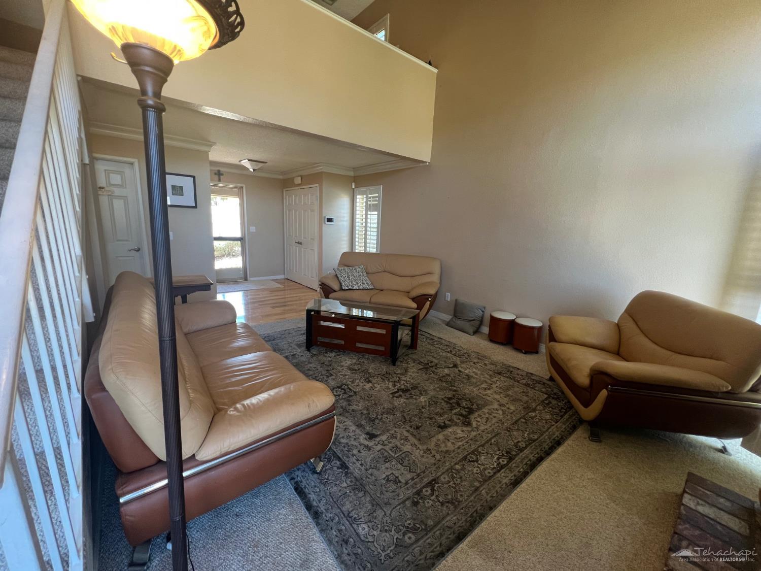 Glenview Court photo 15