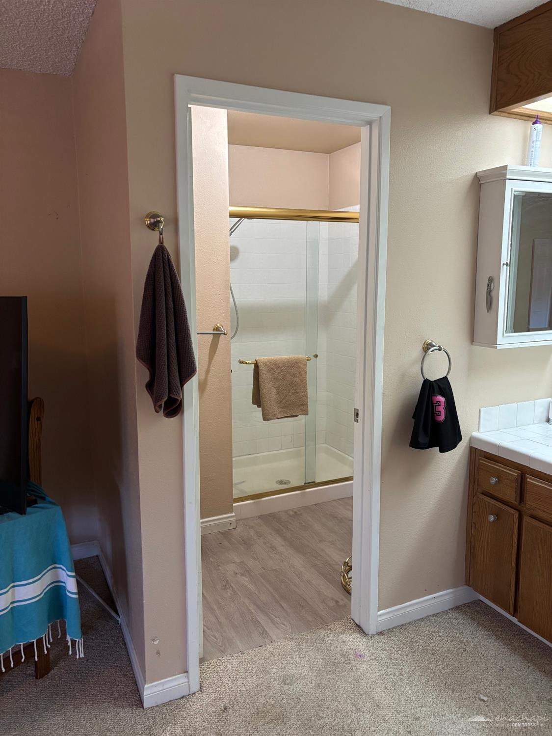 Glenview Court photo 24