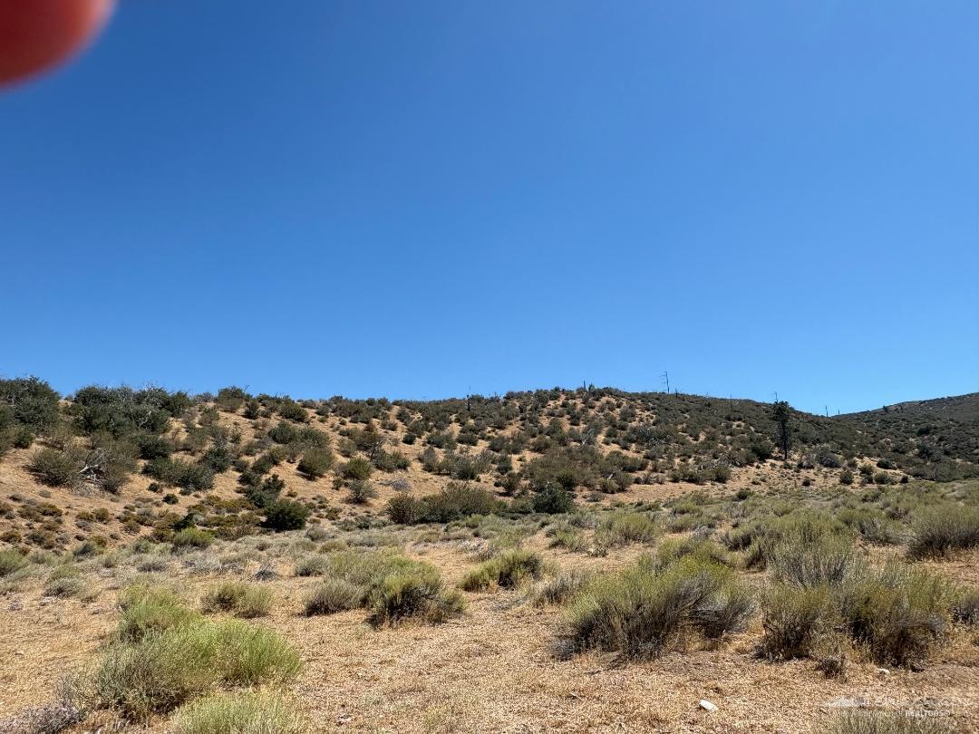 Mendiburu Canyon Road, Tehachapi