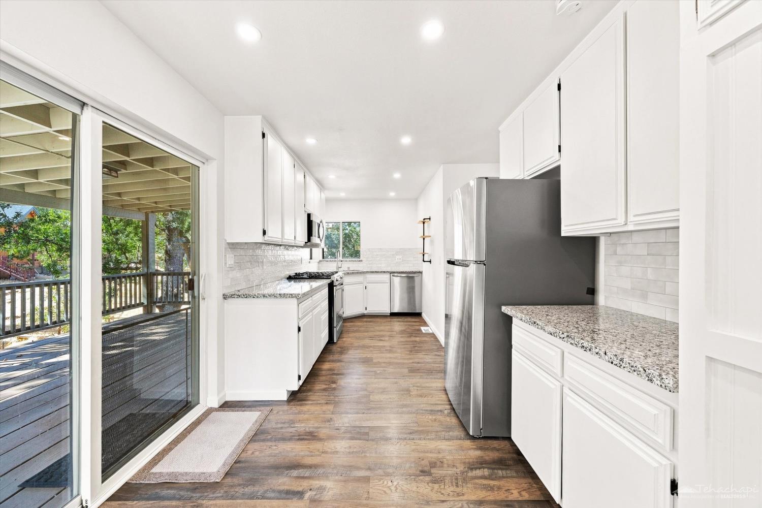 St. Moritz Drive photo 12