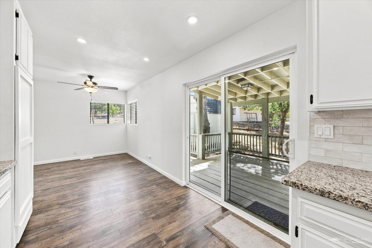 St. Moritz Drive photo 14
