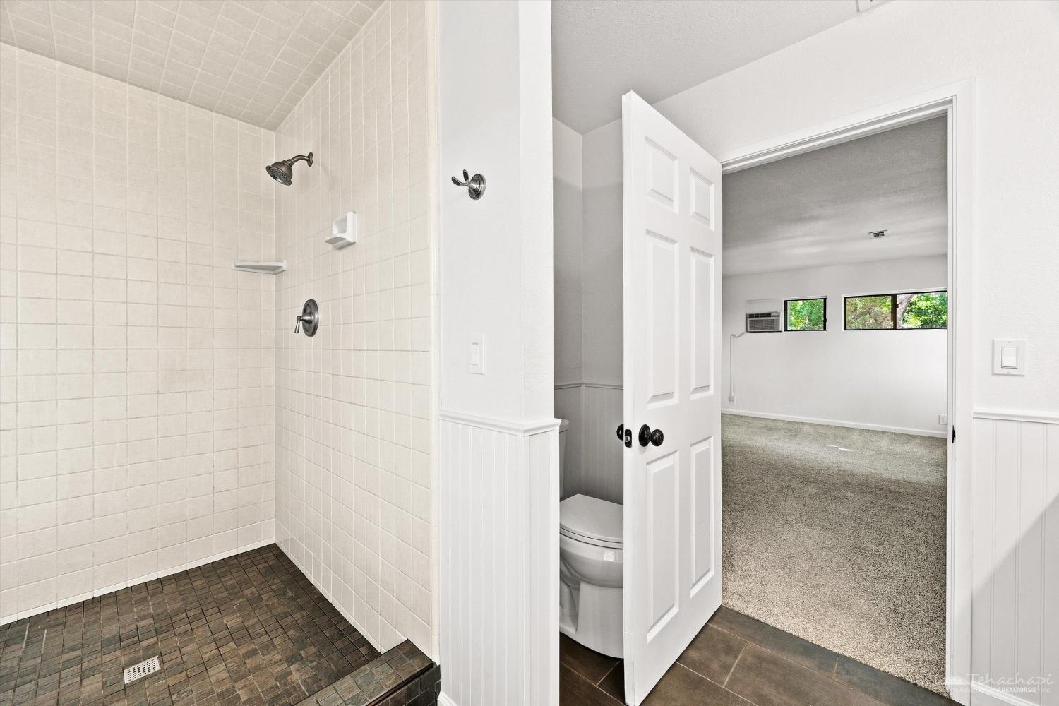 St. Moritz Drive photo 21