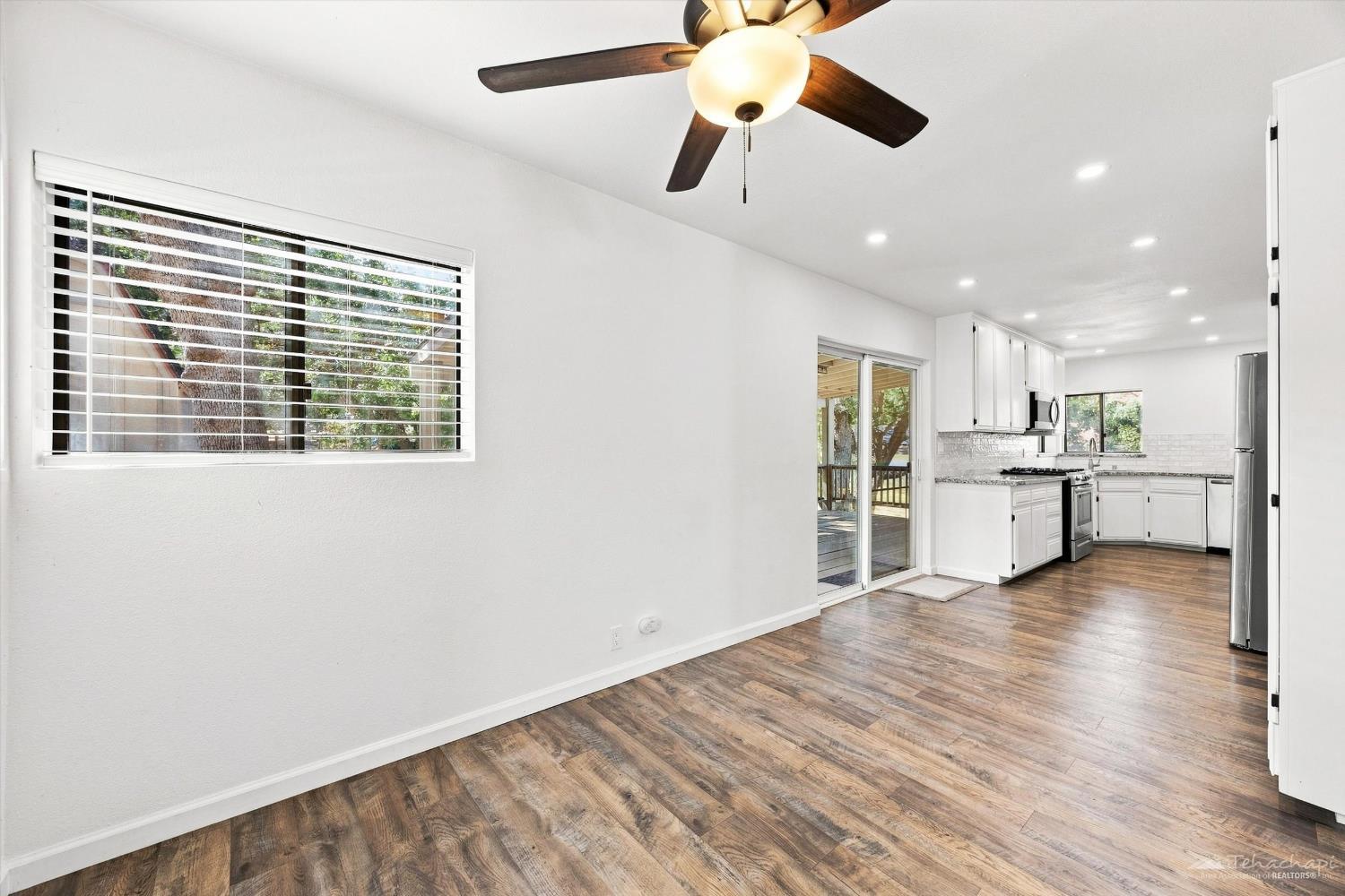 St. Moritz Drive photo 10