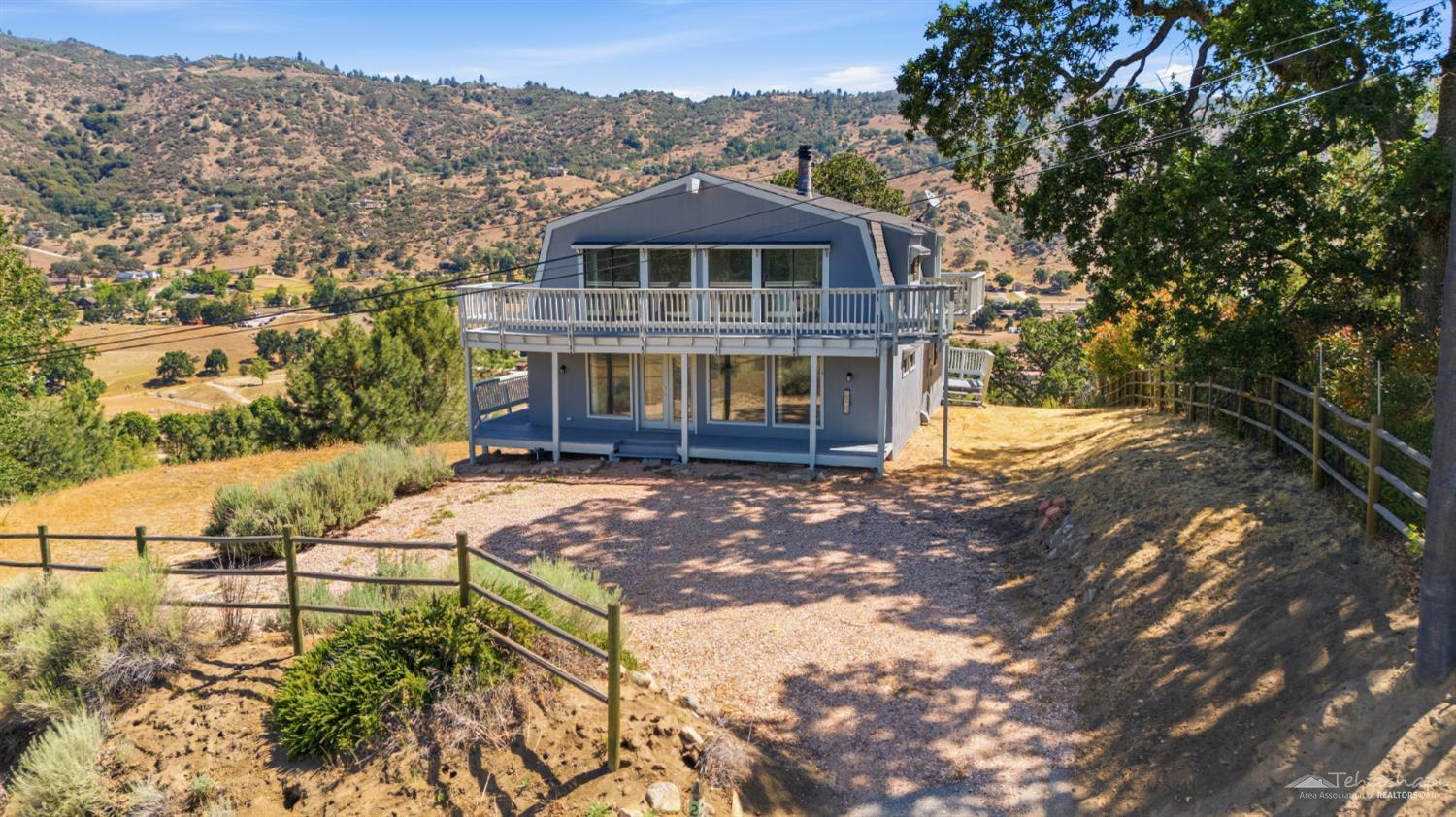 Oakflat Drive, Tehachapi