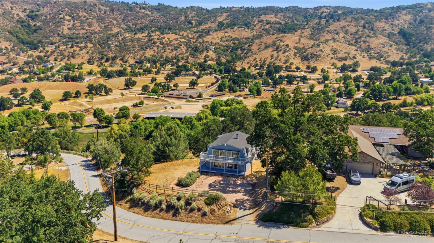 Oakflat Drive photo 4