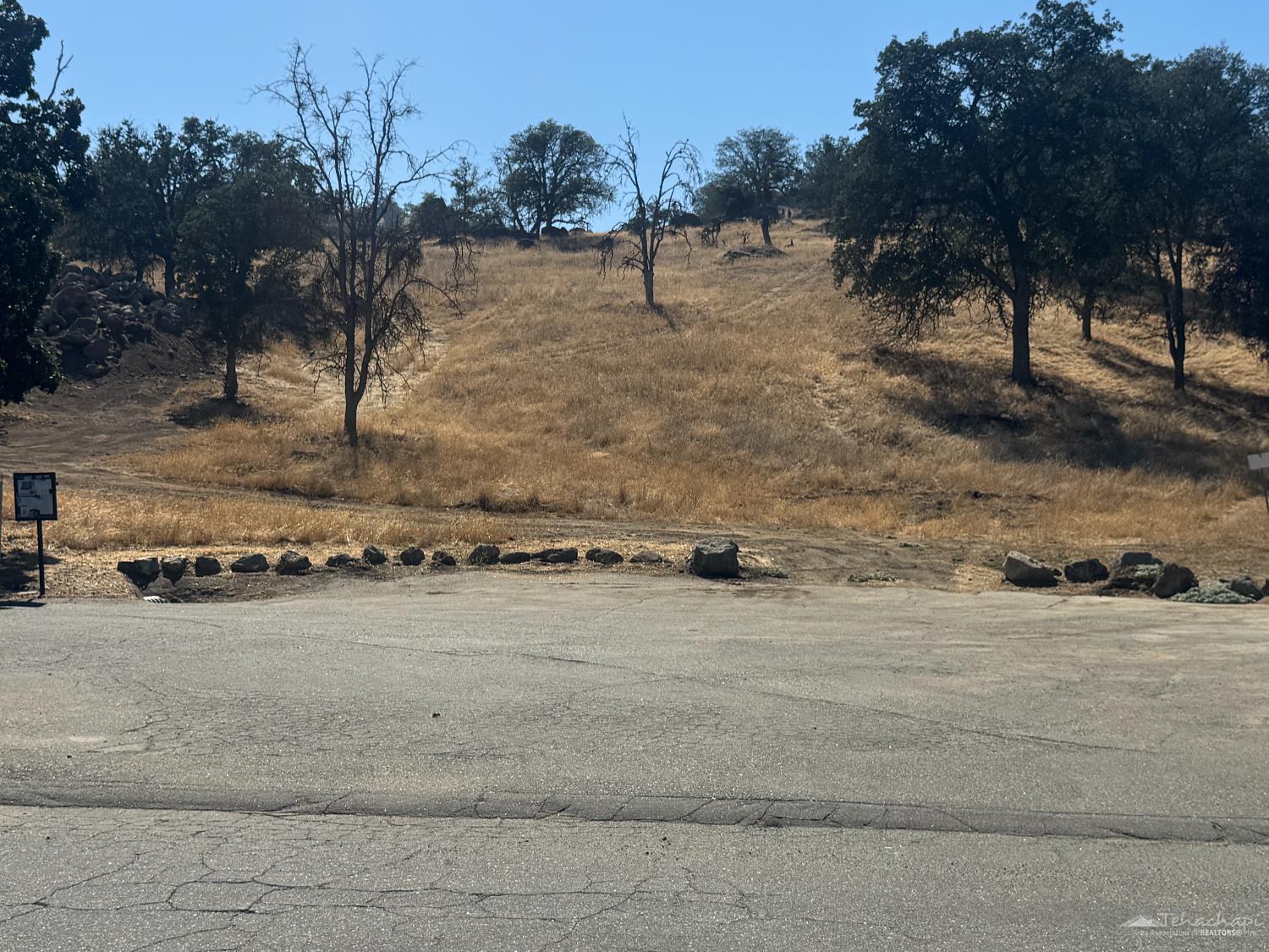 Stallion Springs, Tehachapi