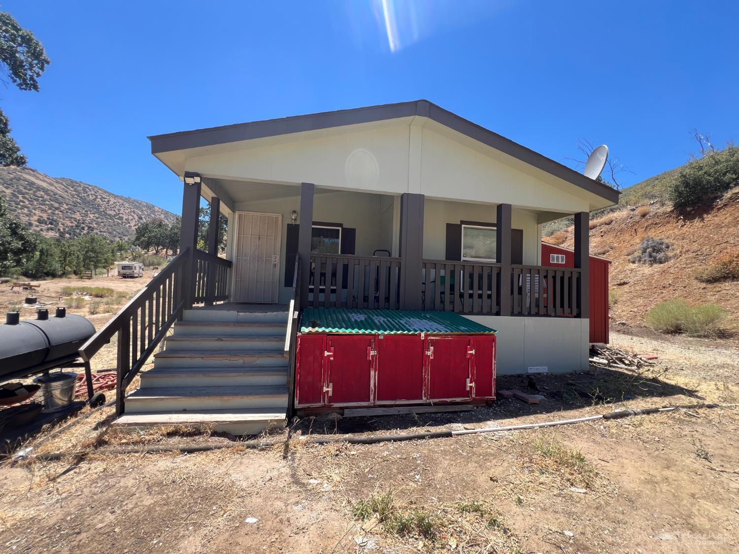 Blackburn Canyon Road, Tehachapi