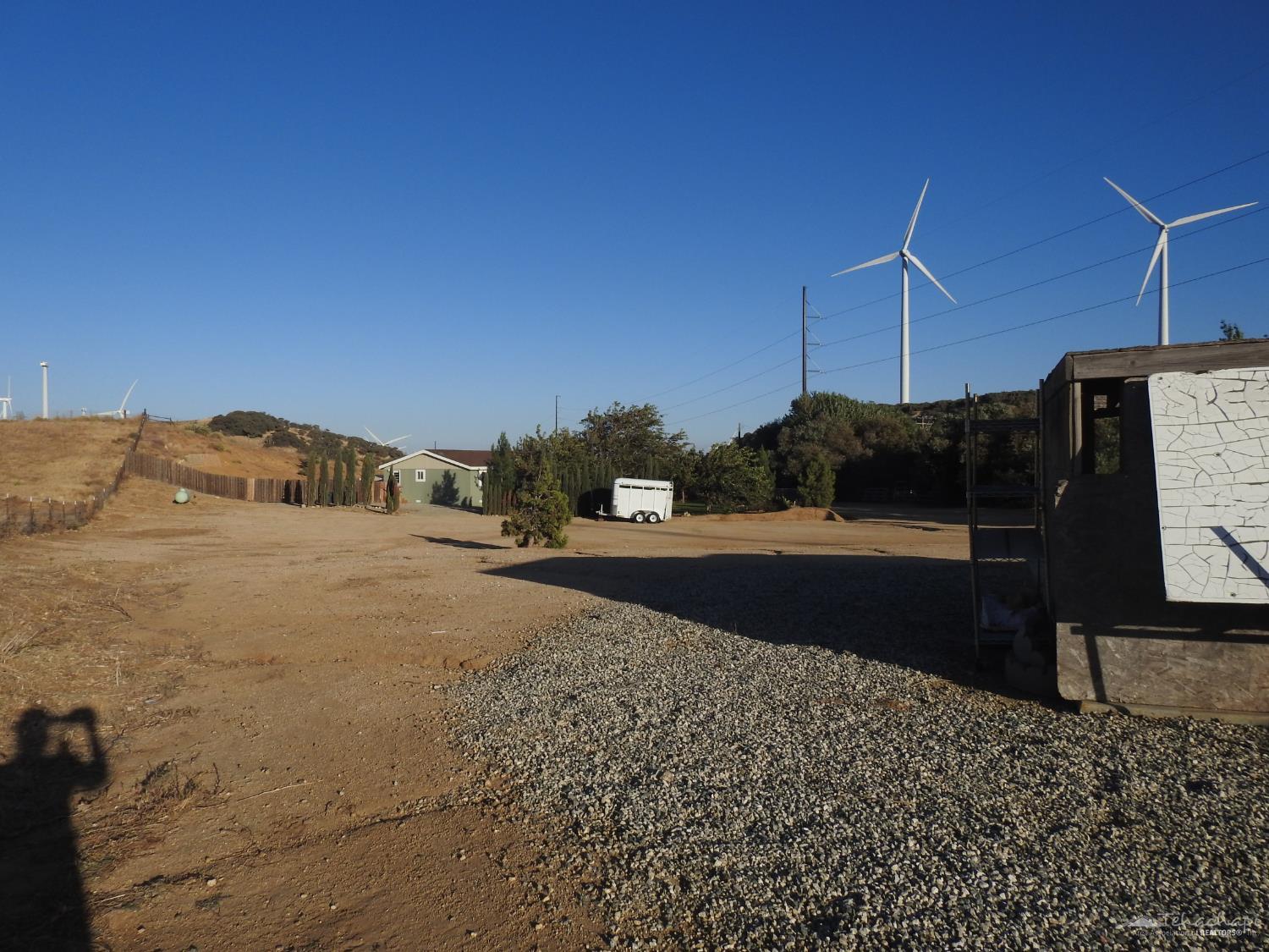 Tehachapi Willow Springs Road photo 7