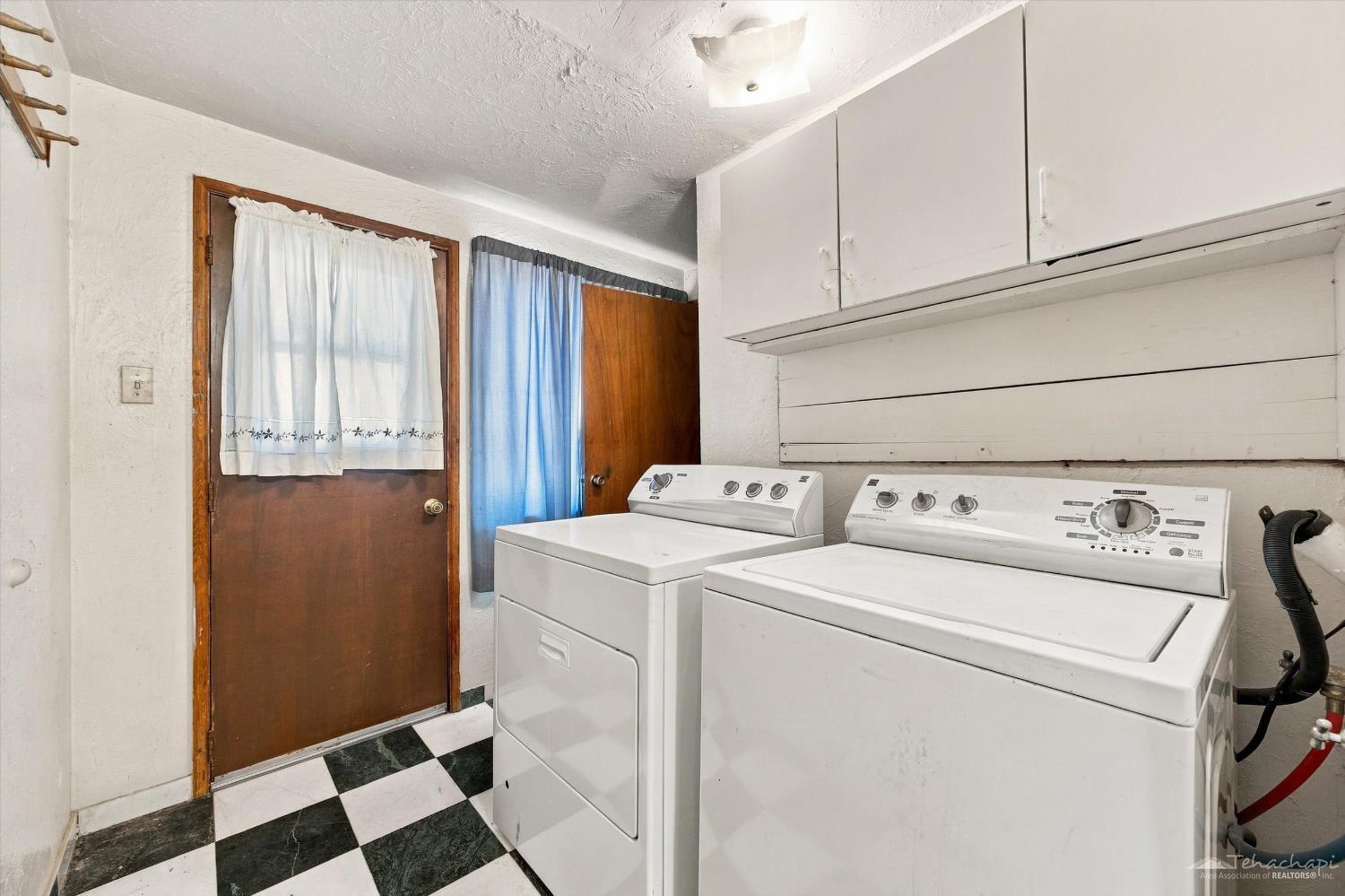 Cumberland Road photo 16