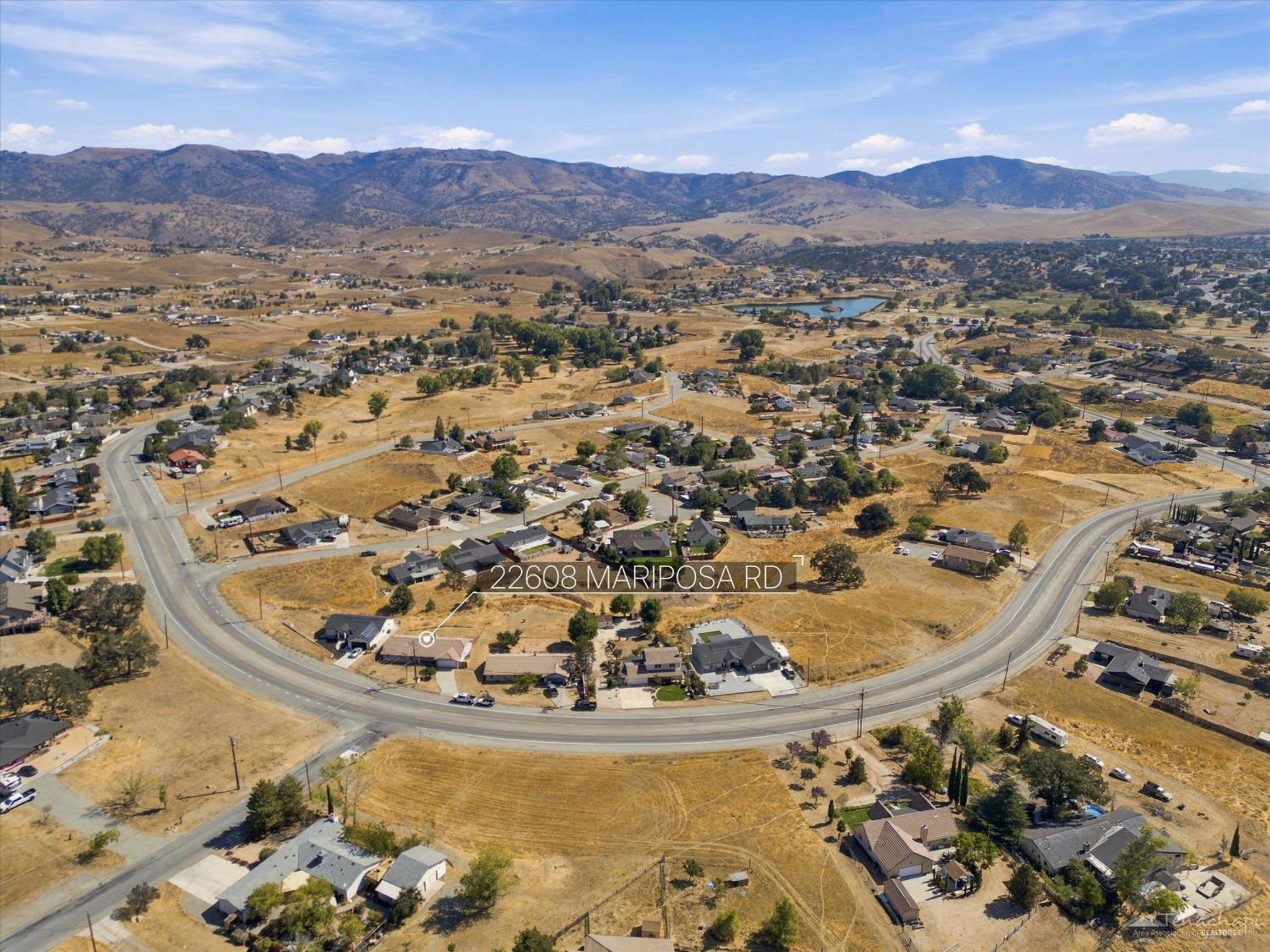 Mariposa Road
