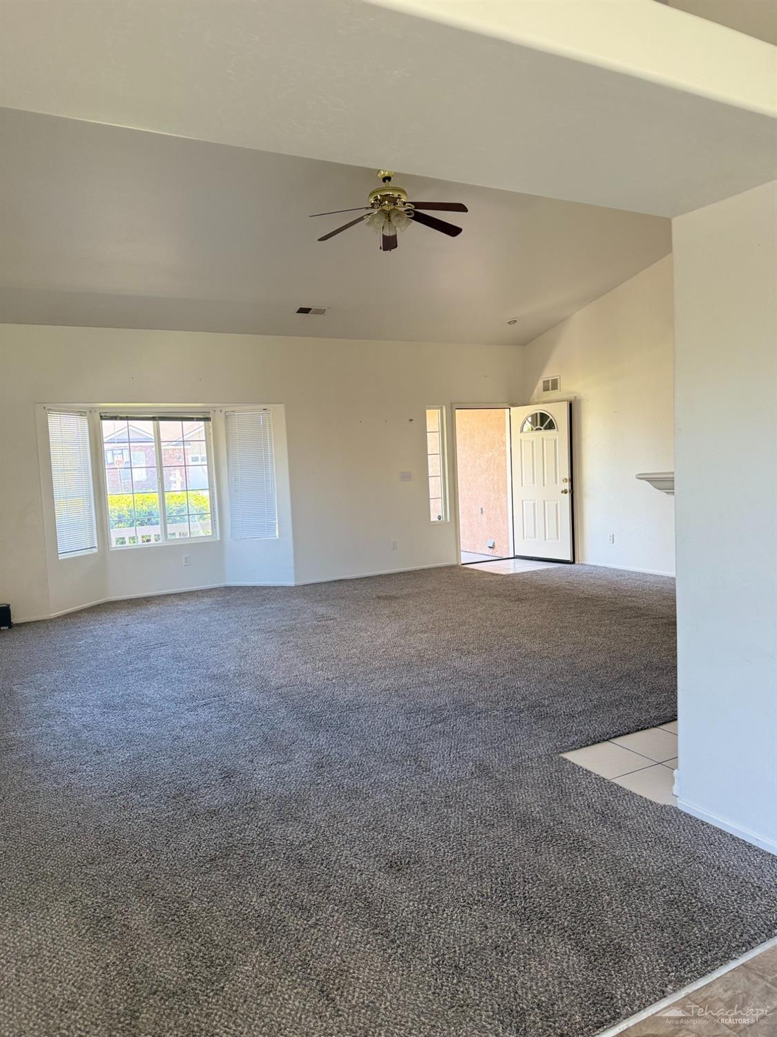 Scarlet Oak Drive, Tehachapi City