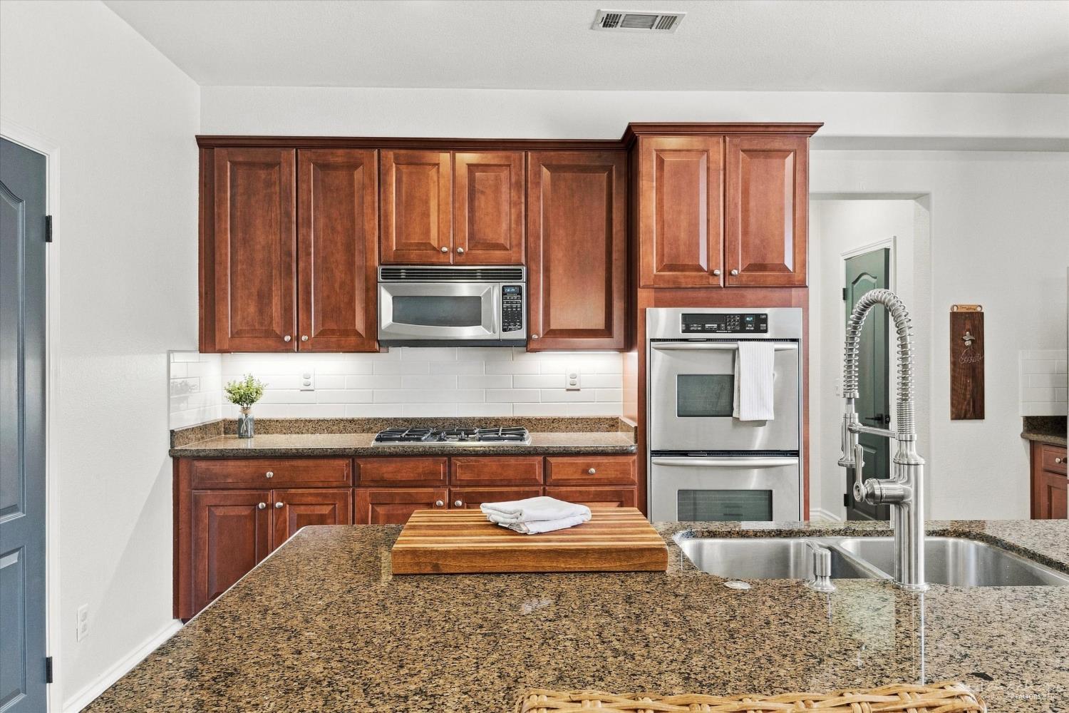 Elderberry Court photo 23