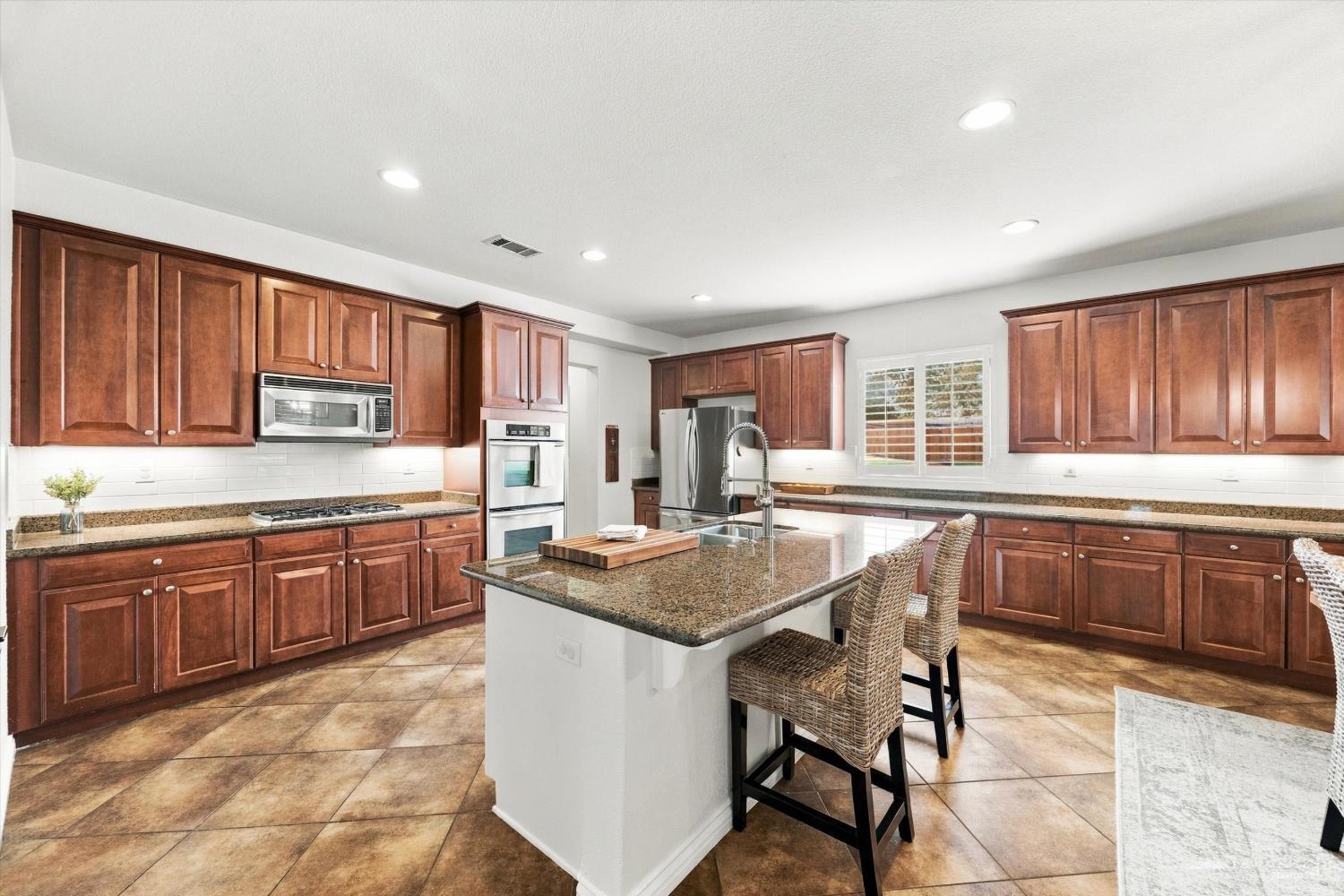 Elderberry Court photo 21