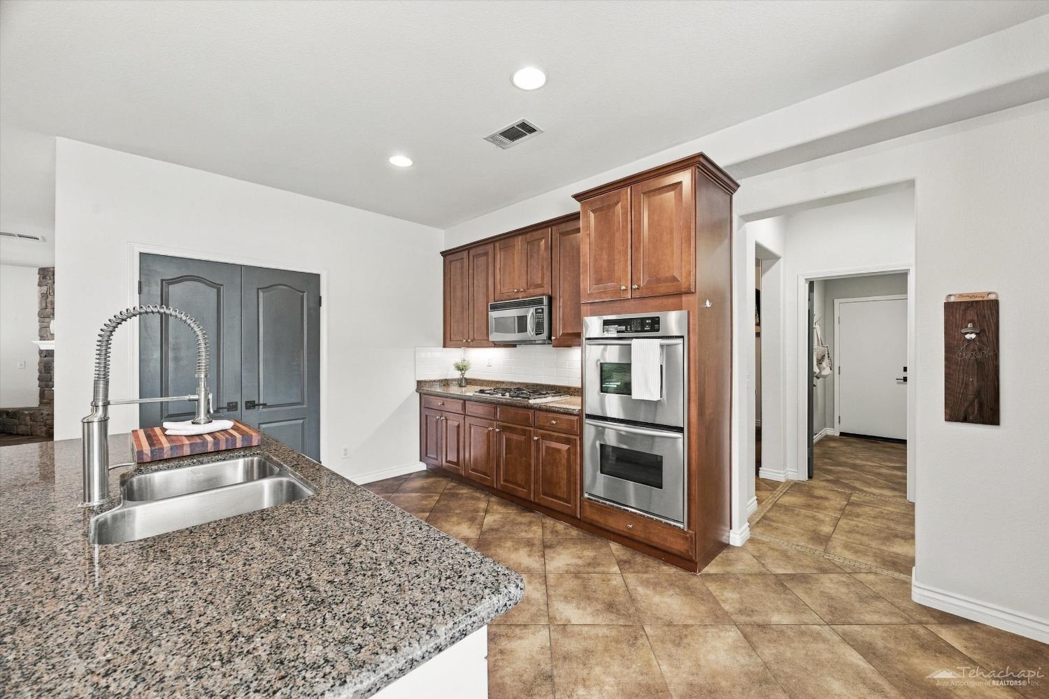Elderberry Court photo 24