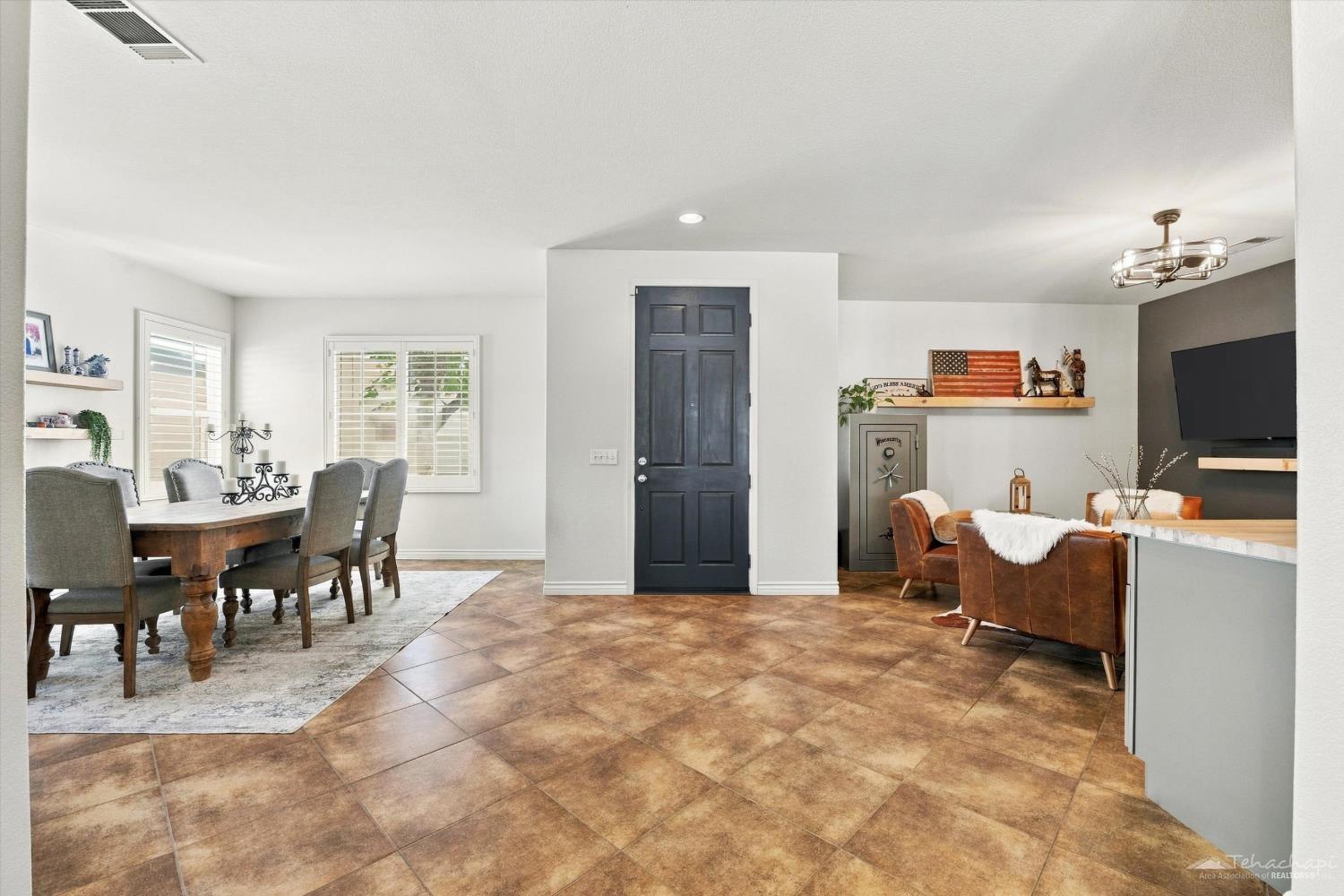 Elderberry Court photo 11