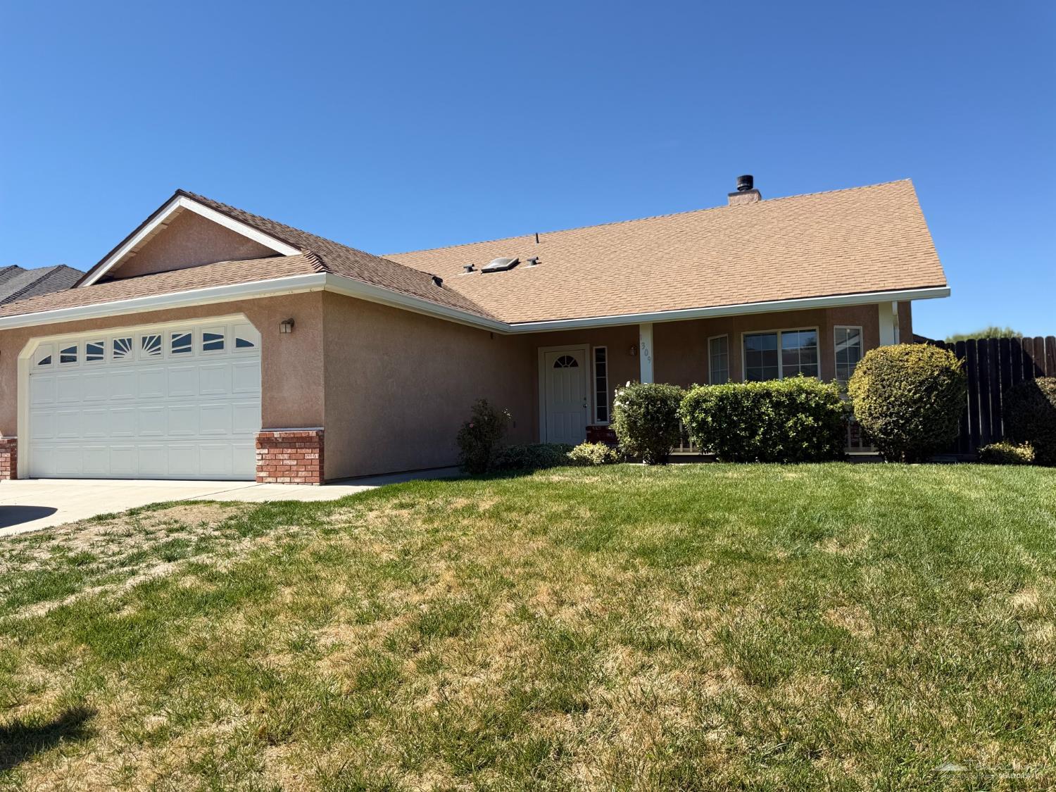 Scarlet Oak Drive
