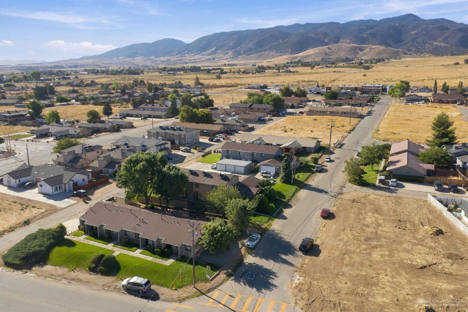 Santa Maria Drive, Tehachapi